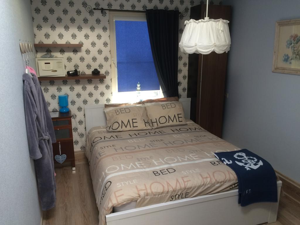 B&B Goeree Overflakkee Middelharnis Kamer foto